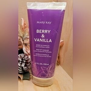Mary Kay Berry & Vanilla Lotion - Purple ~ Limited Edition New